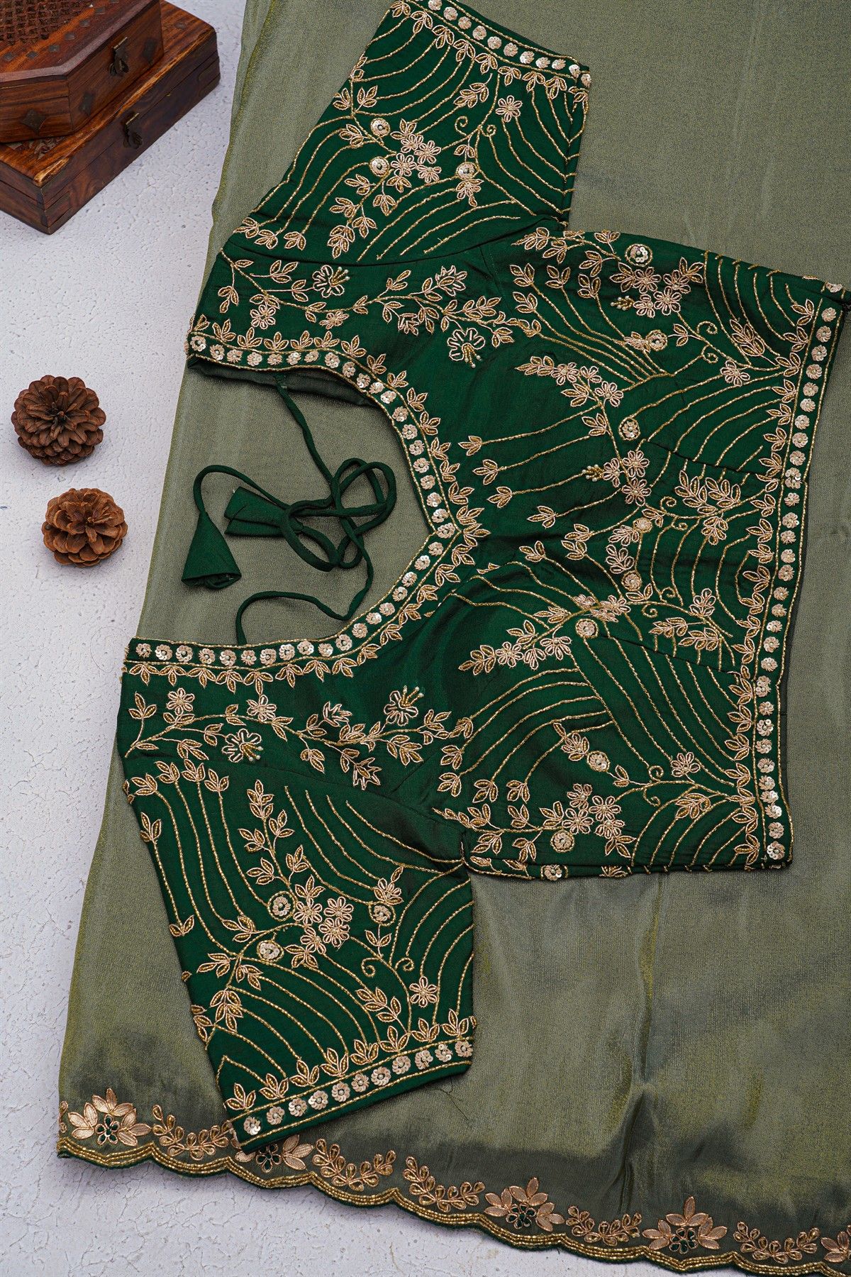 Designer Crepe Grey Saree With Floral And Leaves In Zardozi And Sequins Work Border