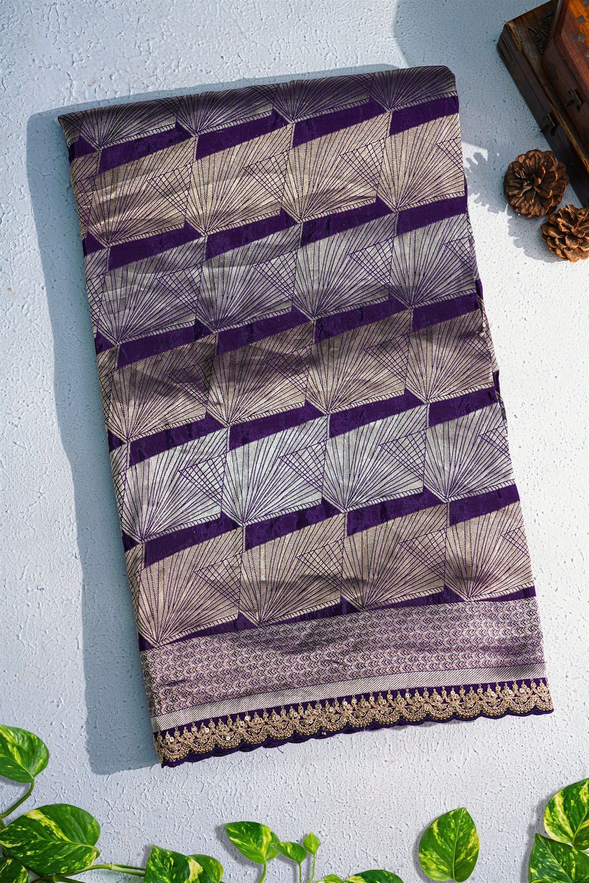 Designer Georgette Navy Blue Saree With Florals In Zari Border