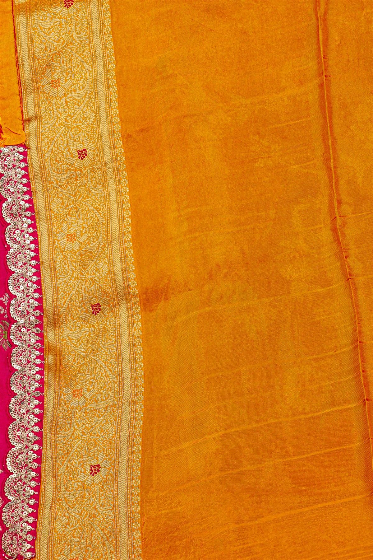 Designer Georgette Magenta Saree With Florals And Leaves With Zig-Zag Lines Border