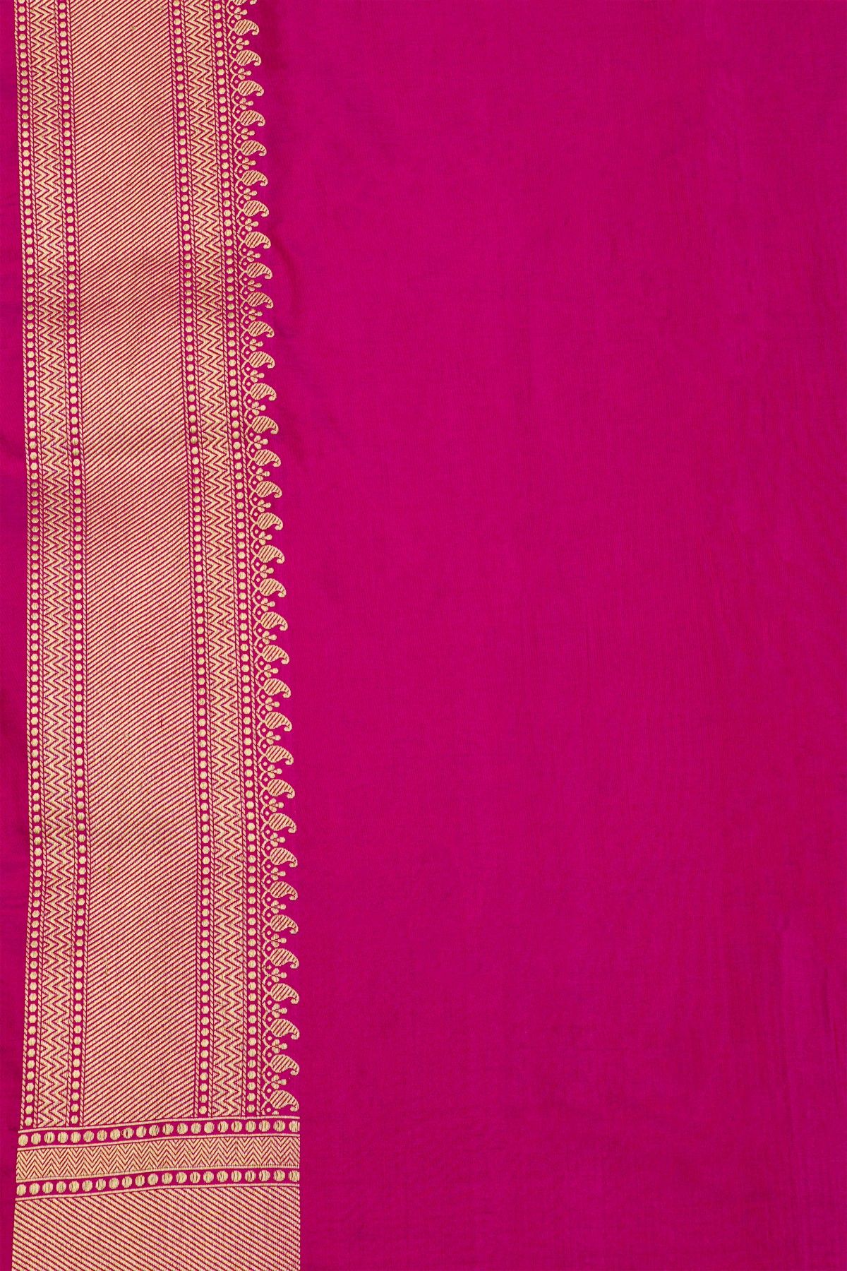 Banarasi Silk Pink Saree With Cross Lines And Temples Border