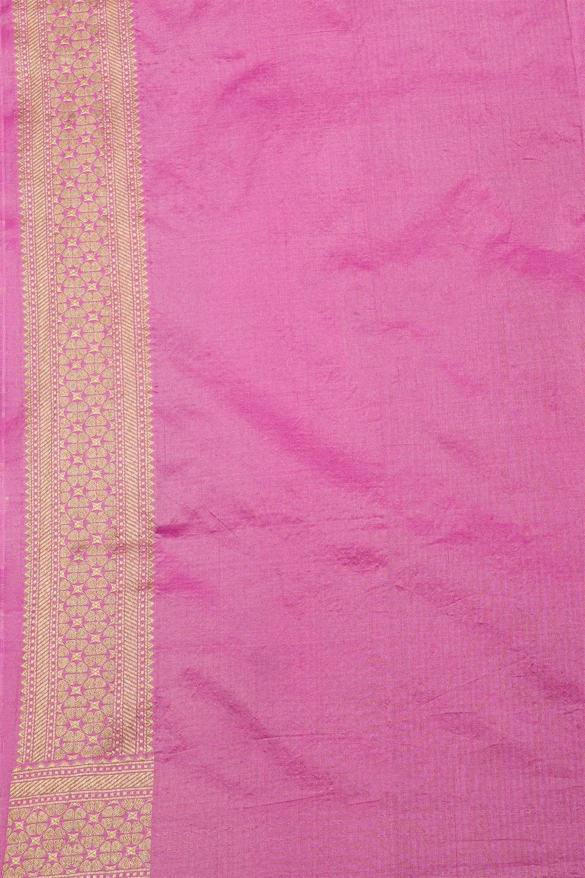 Banarasi Silk Pink Saree With Florals And Circles In Zari Border