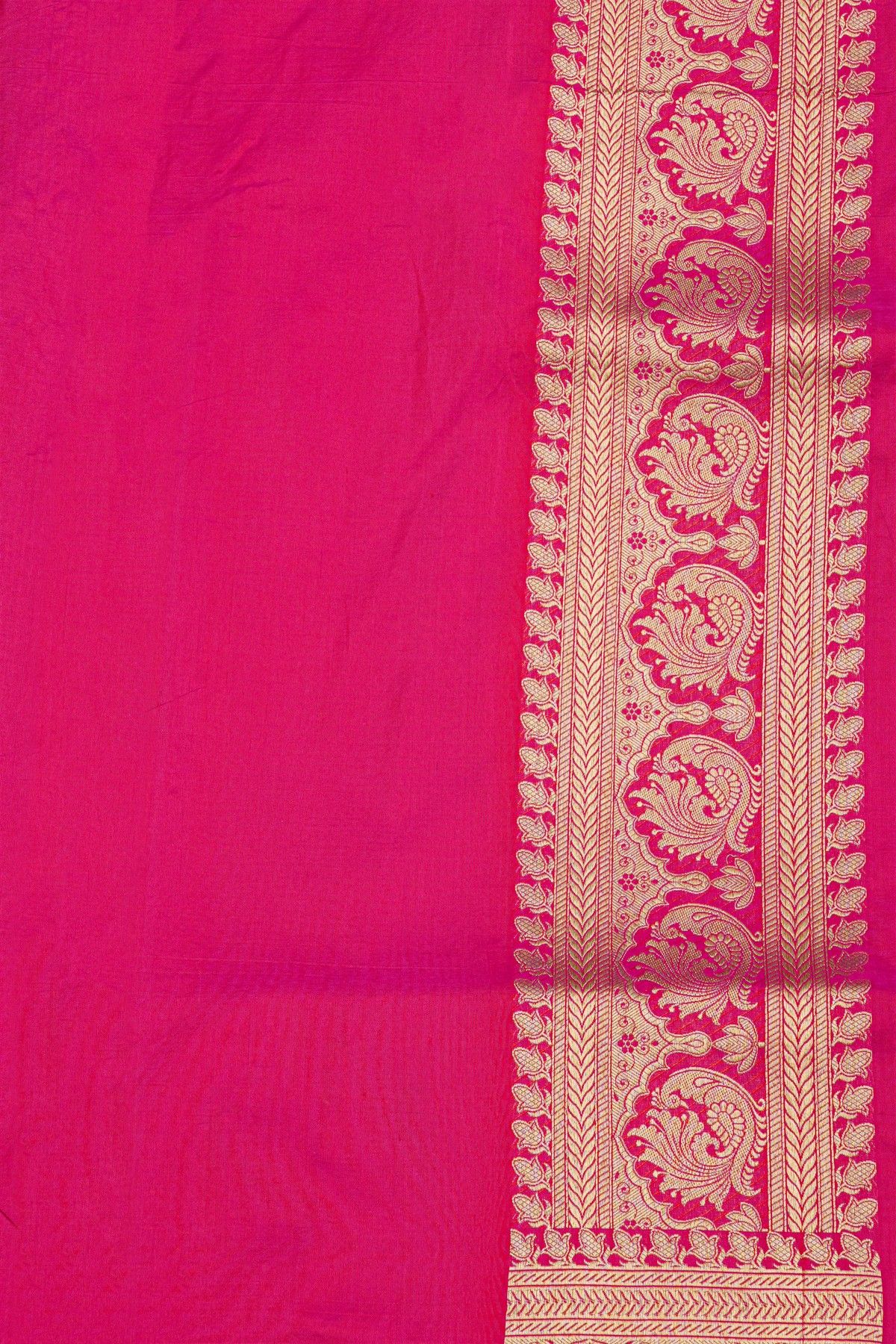 Banarasi Silk Pink Saree With Florals And Peacocks With Diamonds Border