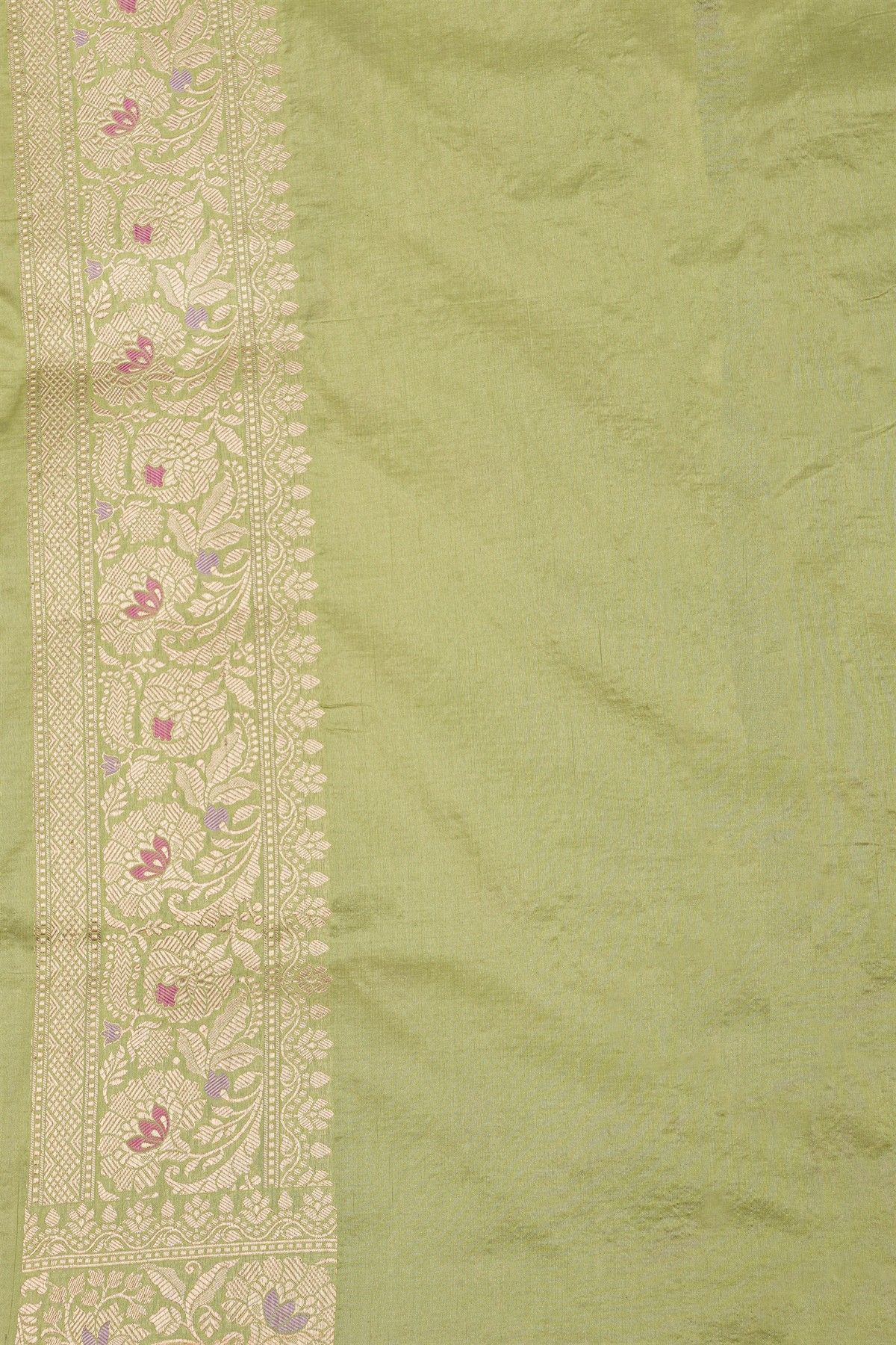 Banarasi Silk Pista Green Saree With Florals And Leaves Jaal