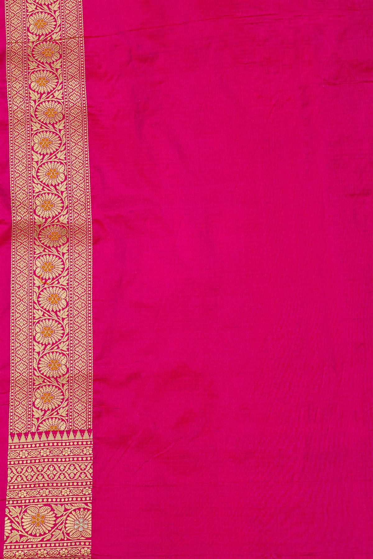 Banarasi Silk Pink Saree With Florals And Leaves In Lines Border