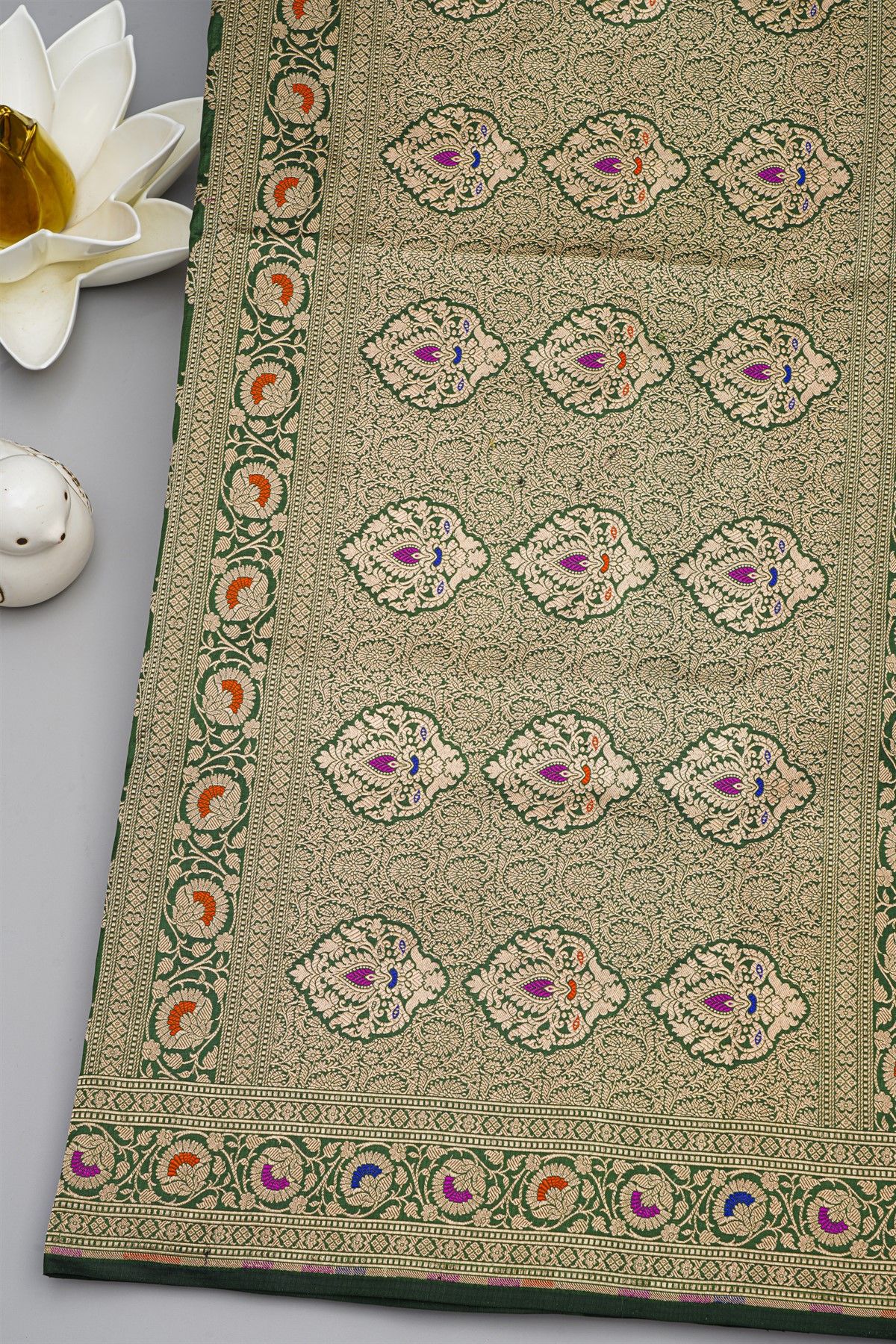 Banarasi Silk Dark Green Saree With Florals And Leaves Jaal Border