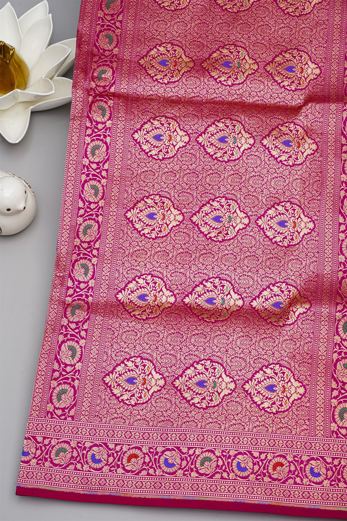 Banarasi Silk Rani Pink Saree With Florals And Leaves Jaal Body