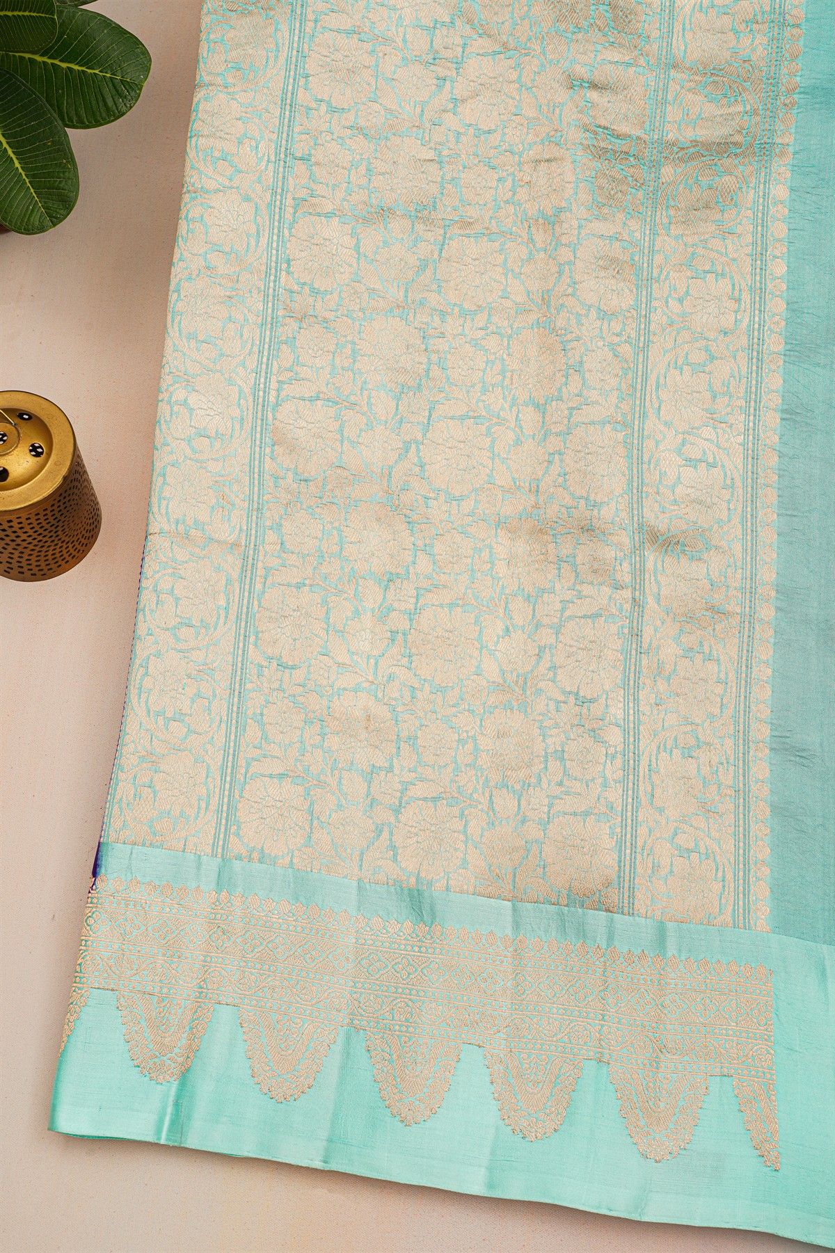 Fancy Matka Silk Purple Saree With Florals And Leaves With Zari Lines Body And Contrast Florals And Leaves Border