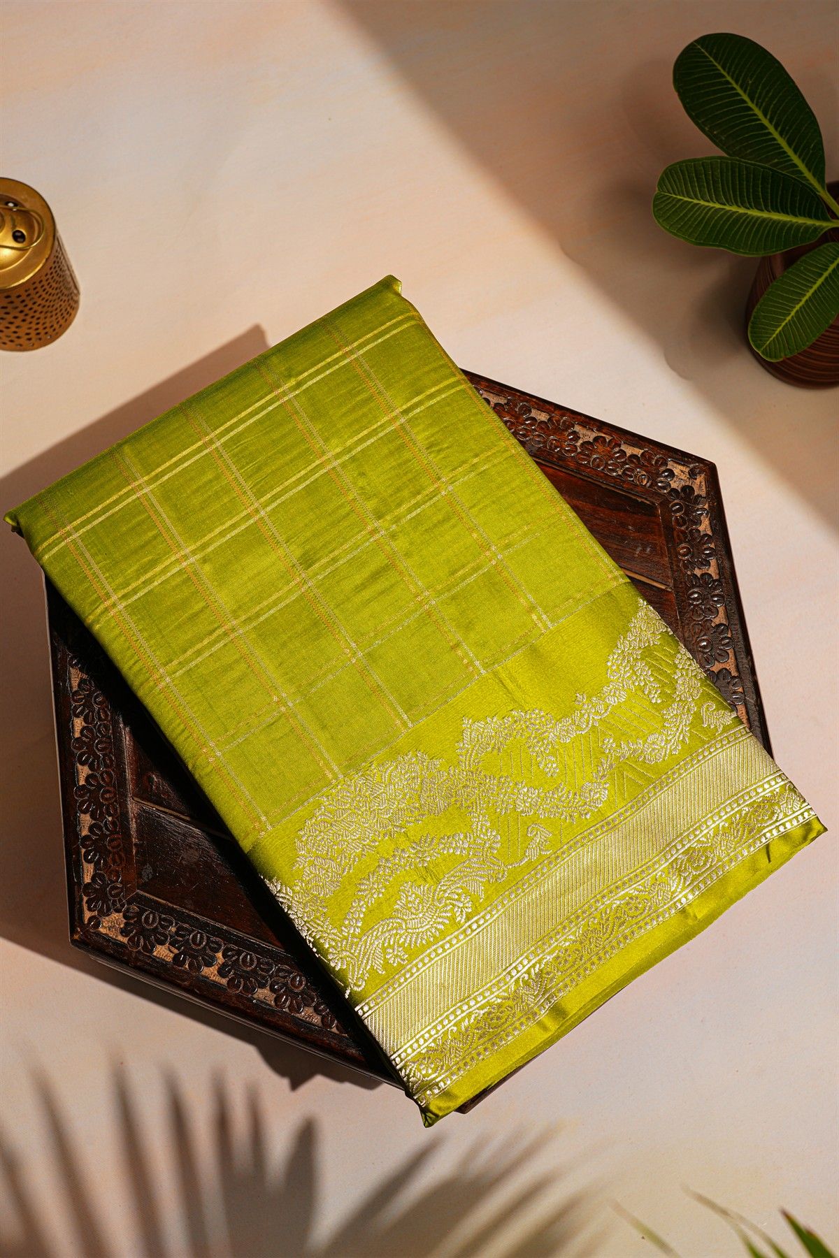 Fancy Matka Silk Mehendi Green Saree With Checks Body And Self Florals And Leaves Jaal Border