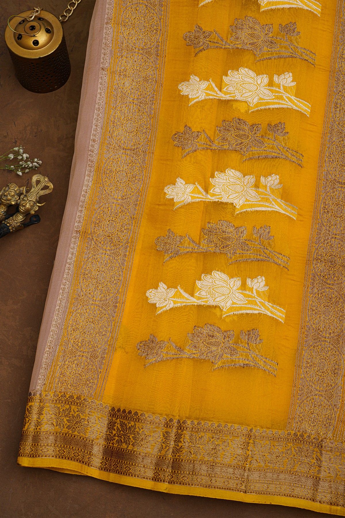 Fancy Organza Light Pink Saree With Florals And Buttis Body And Contrast Florals And Leaves Border