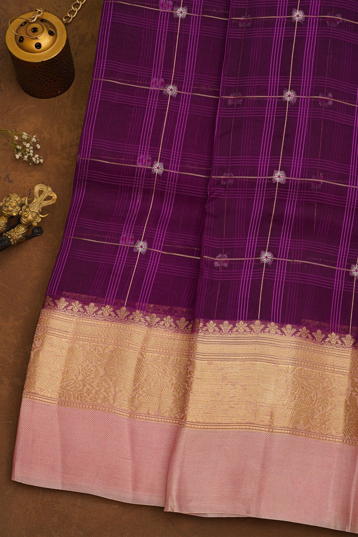 Fancy Organza Purple Saree With Checks And Buttis Body And Contrast Florals And Leaves Border