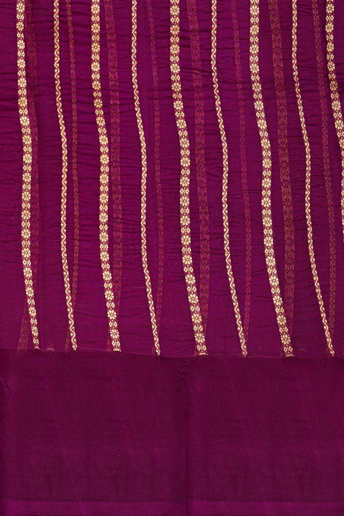 Fancy Organza Off White Saree With Florals And Buttis Body And Contrast Florals And Leaves Border