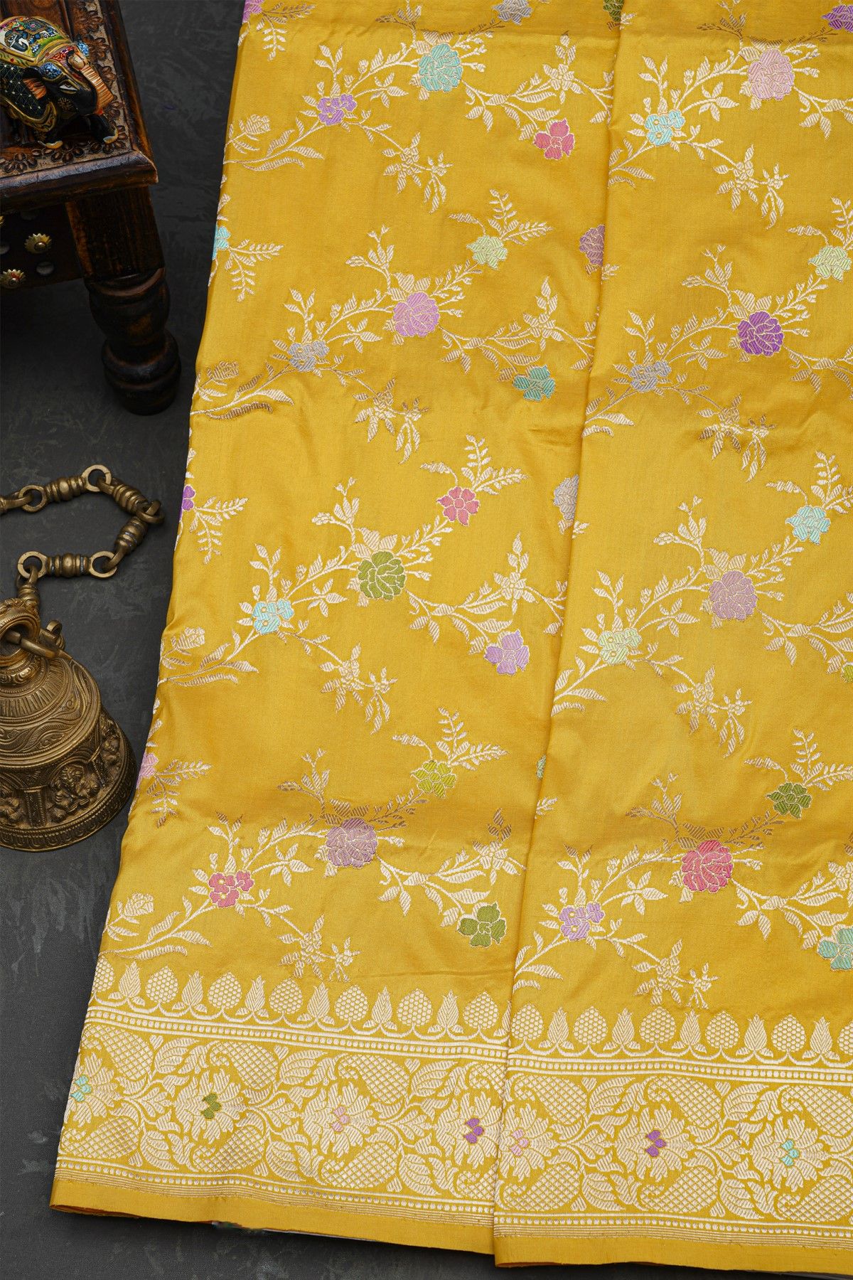 Banarasi Silk Yellow Saree With All Over Floral Jaal In Meenakari Weave