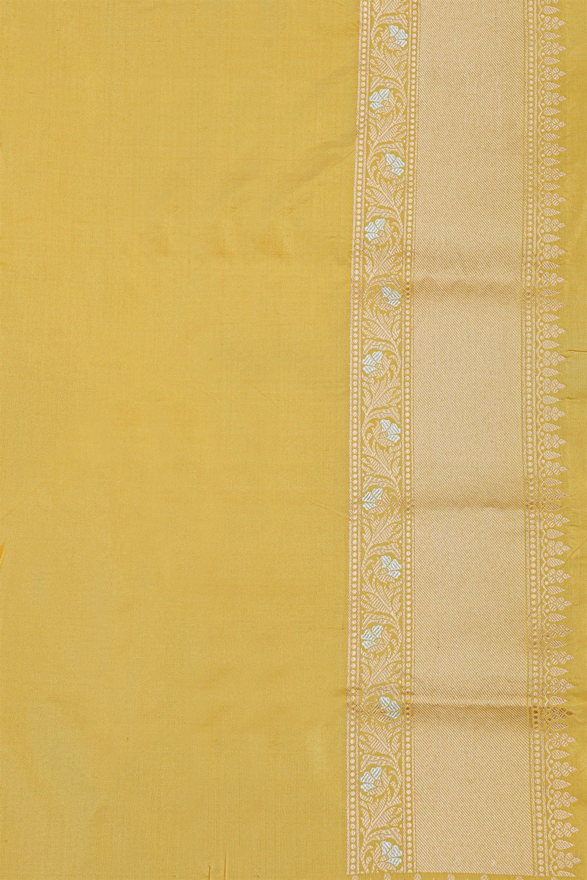 Banarasi Silk Pale Yellow Saree With Cross Lines Florals And Jaal Border