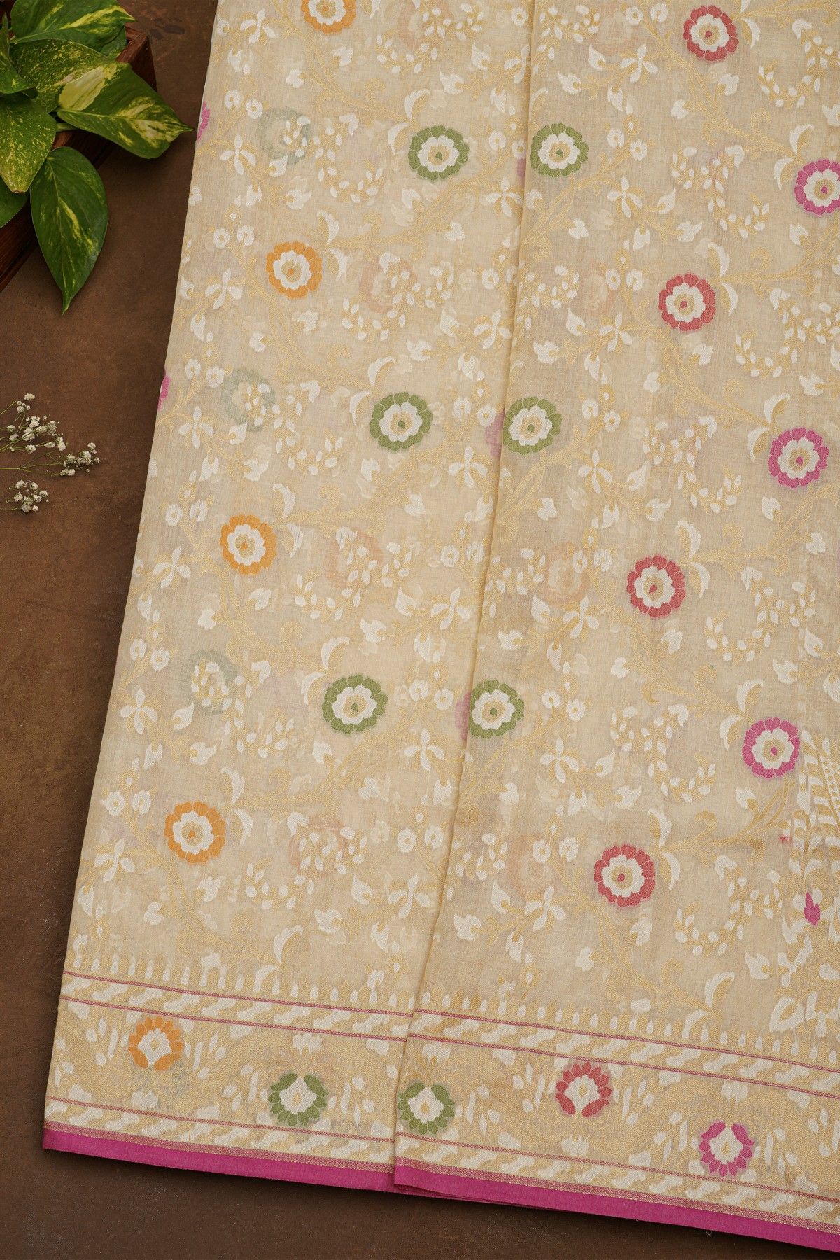 Banarasi Cotton Off White Saree With Florals And Leaves Border