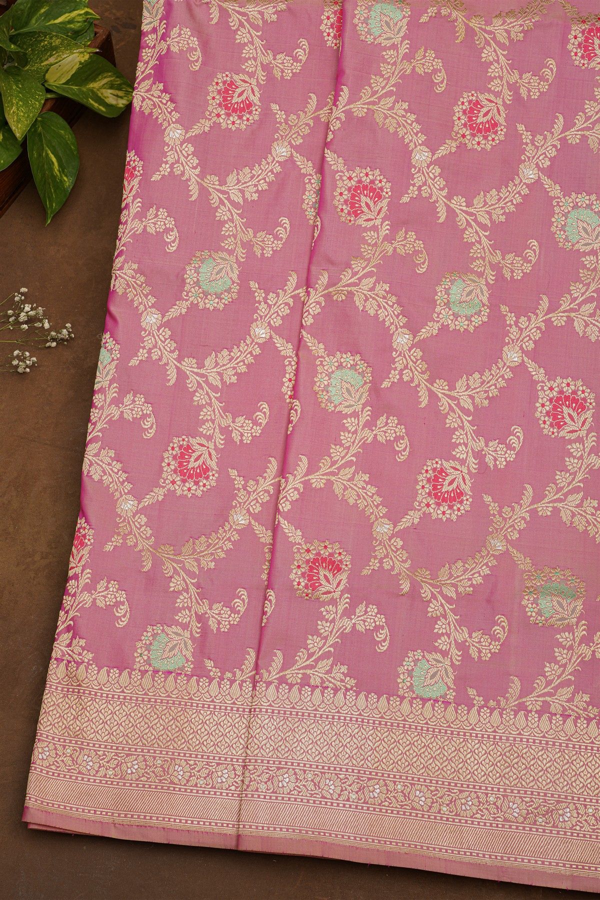 Banarasi Silk Pink Saree With Meenakari Pallu