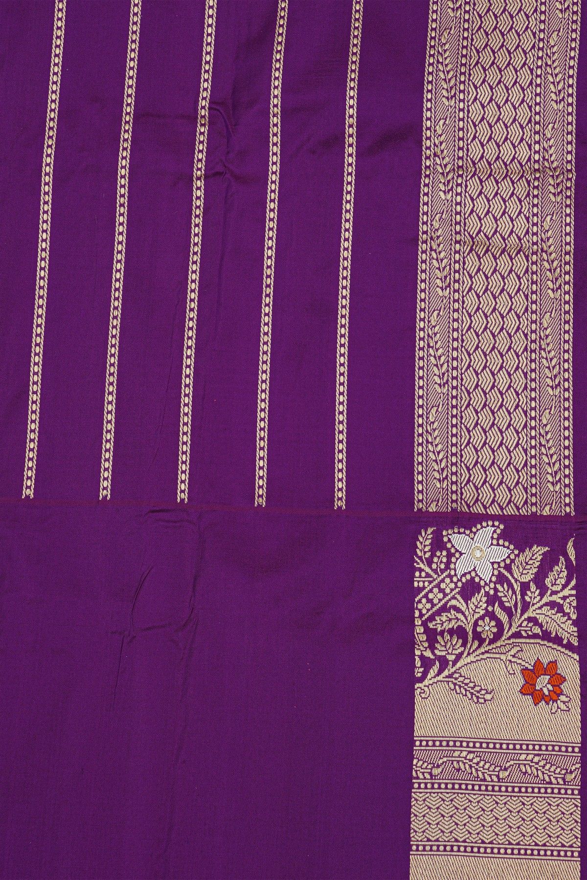 Banarasi Silk Peach Saree With Florals And Leaves In Meenakari