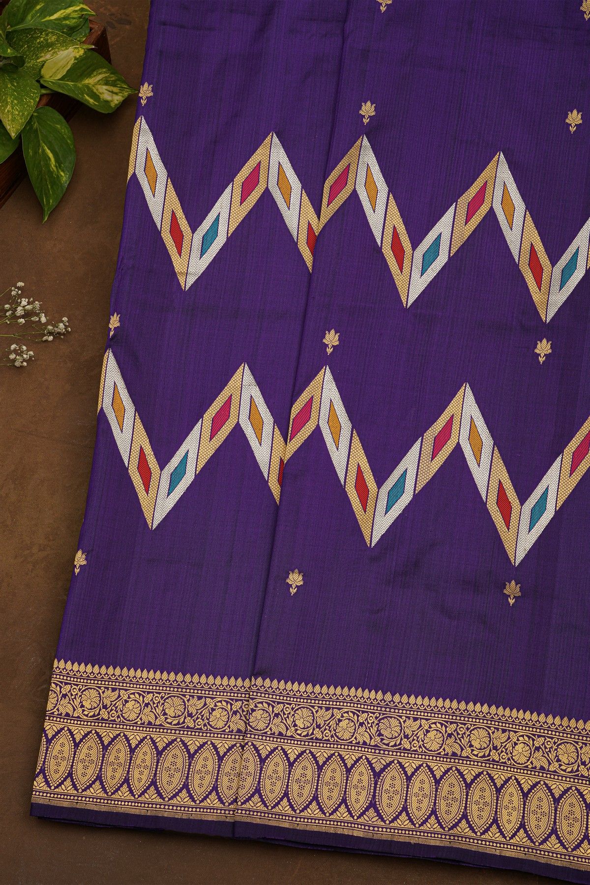 Banarasi Silk Navy Blue Saree With Floral Brocade Pallu