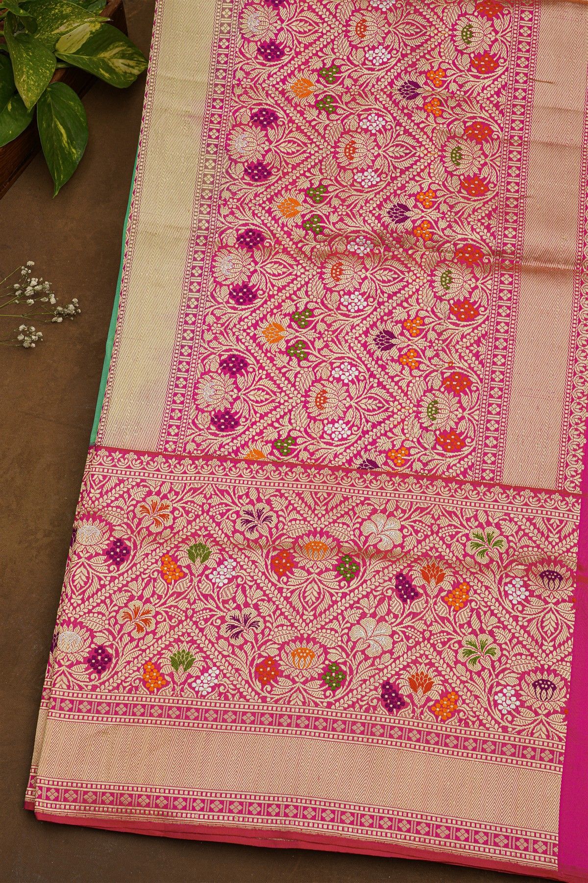 Banarasi Silk Sea Green Saree With Meenakari Border