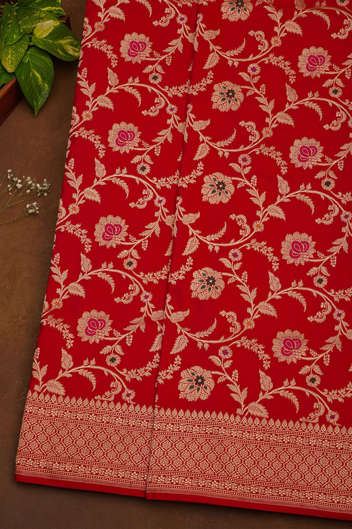 Banarasi Silk Red Saree With Florals And Leaves Jaal Border