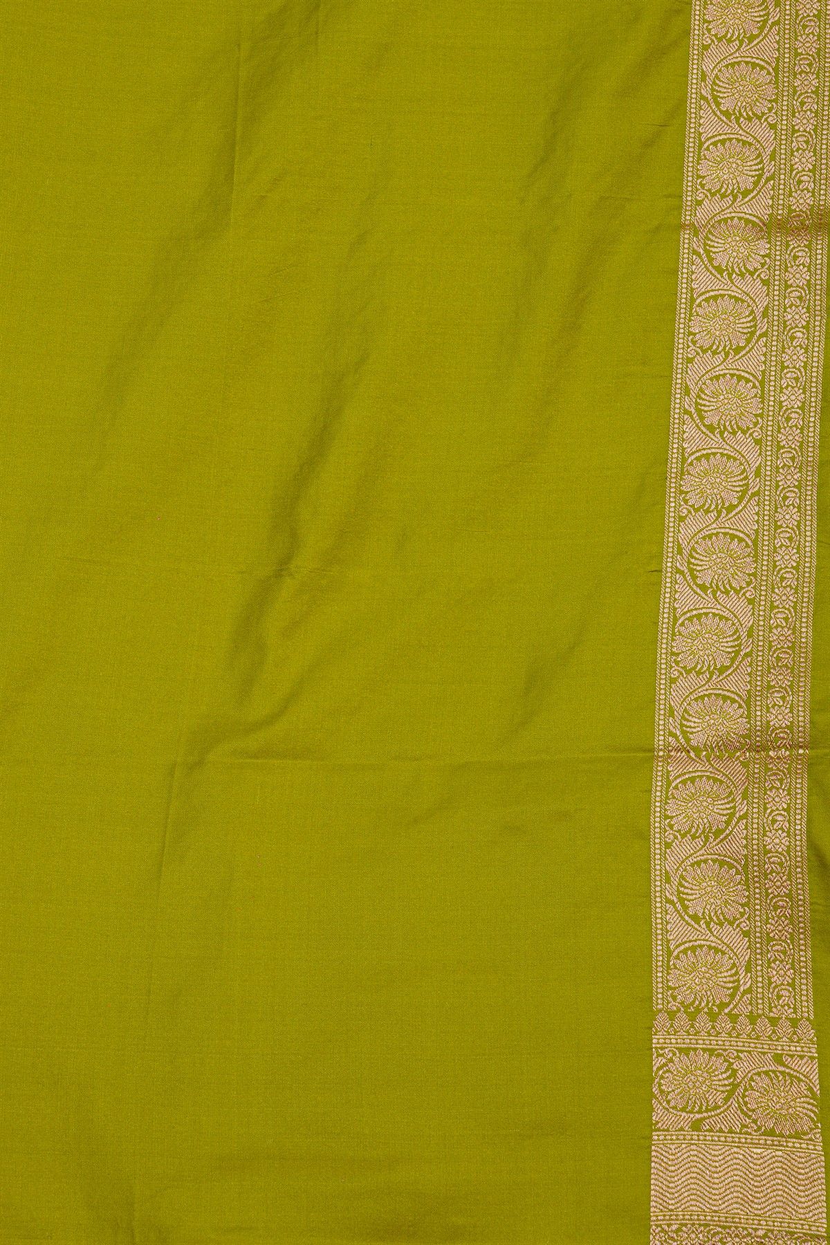 Banarasi Silk Mehendi Green Saree With Florals And Leaves Jaal Border