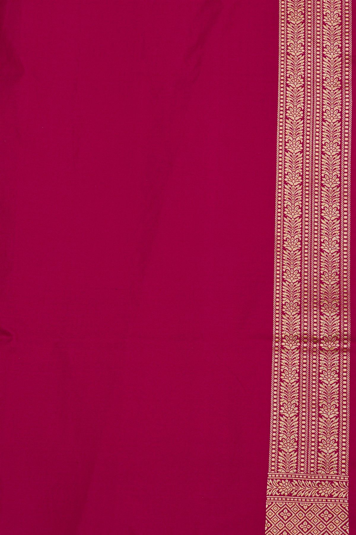 Banarasi Silk Pink Saree With Florals And Leaves Jaal Border