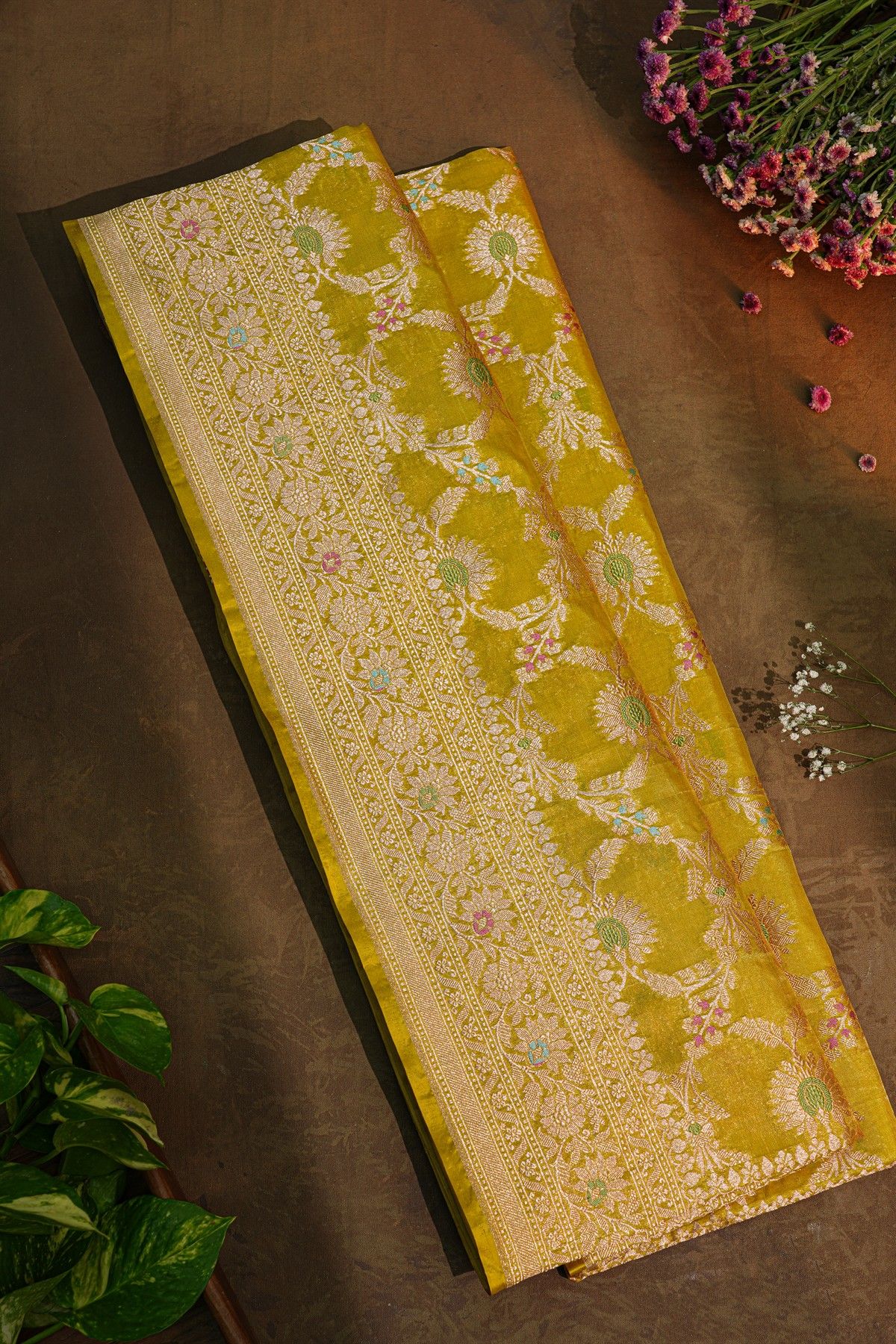 Banarasi Silk Mehendi Green Saree With Florals And Leaves Border