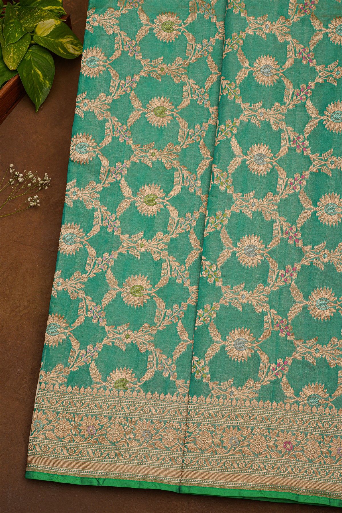 Banarasi Silk Sea Green Saree With Floral And Leaves Jaal Border
