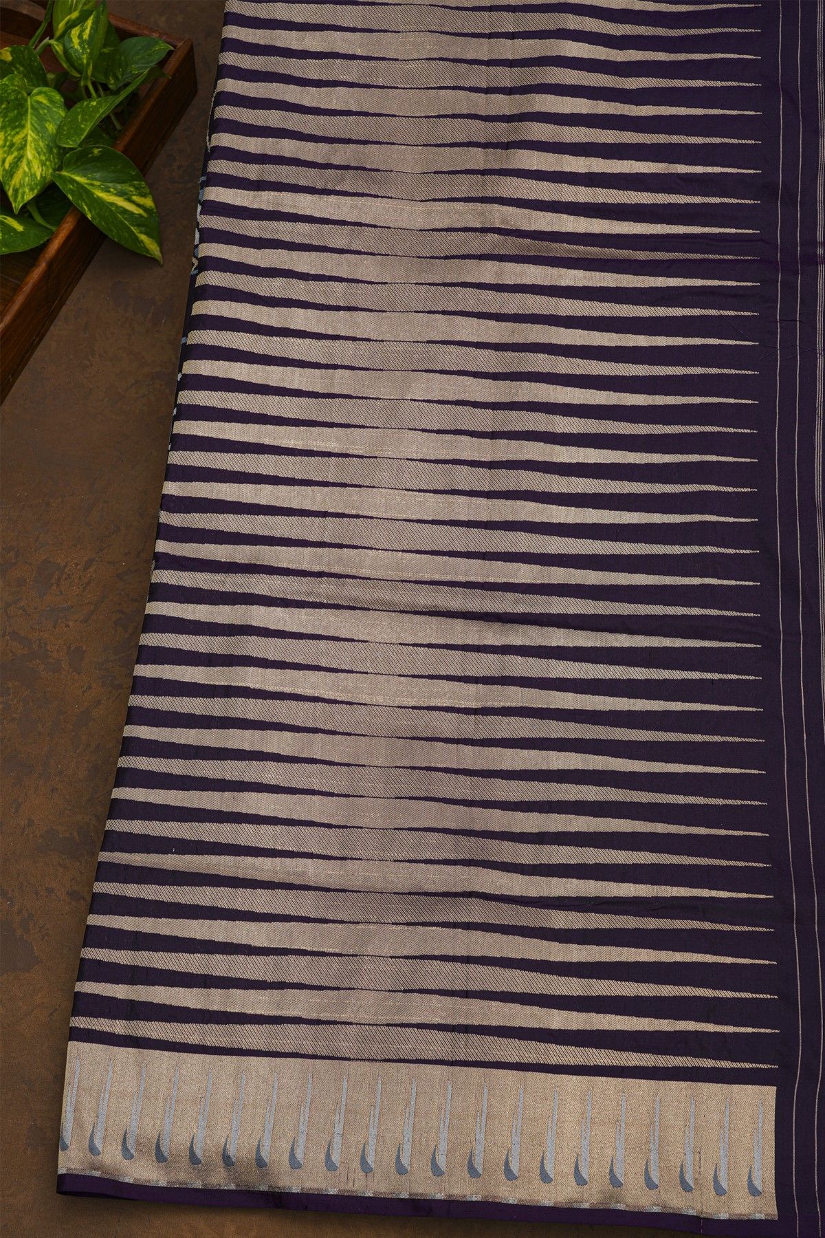 Banarasi Silk Navy Blue Saree With Muniya Buttis Zari Border