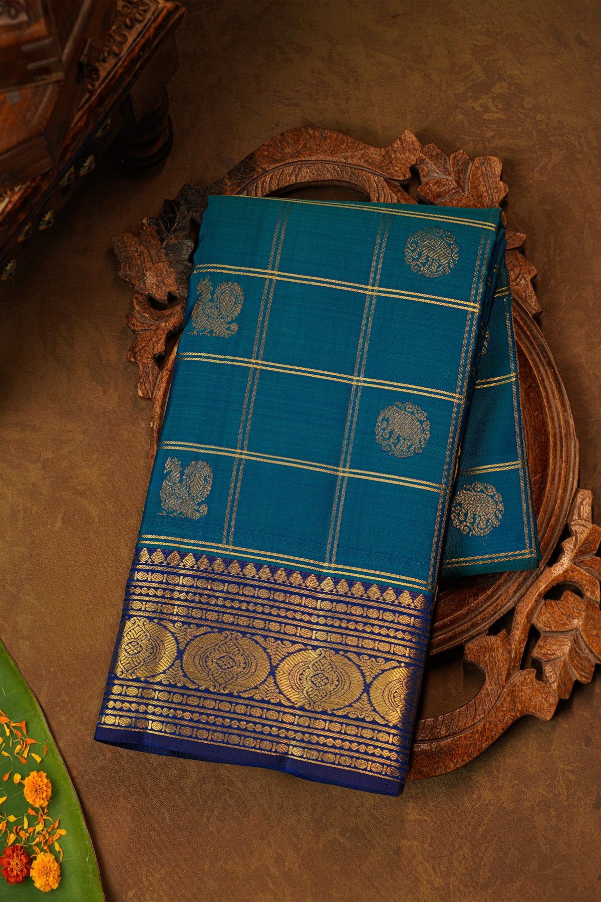 Kancheepuram Pure Silk Royal Blue Saree With Florals And Leaves Border