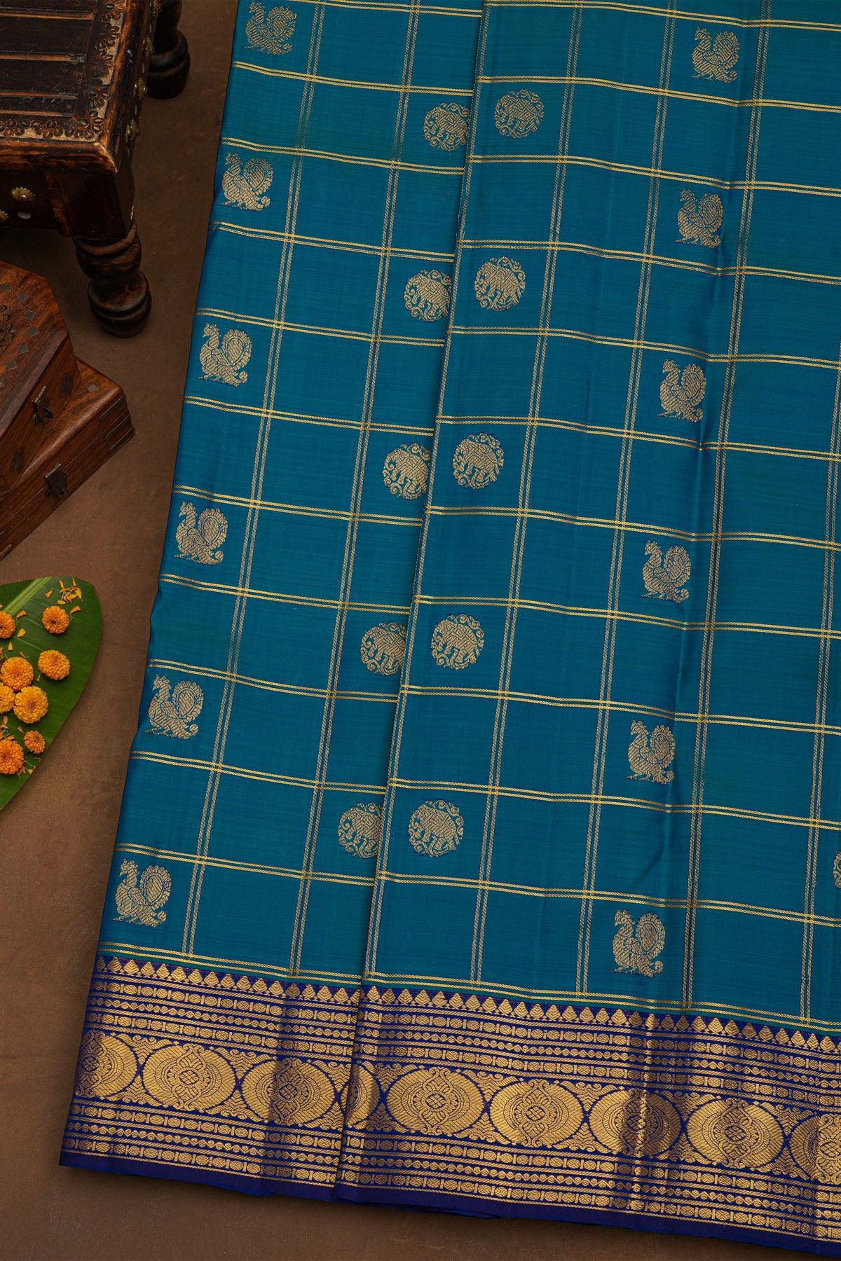 Kancheepuram Pure Silk Royal Blue Saree With Florals And Leaves Border