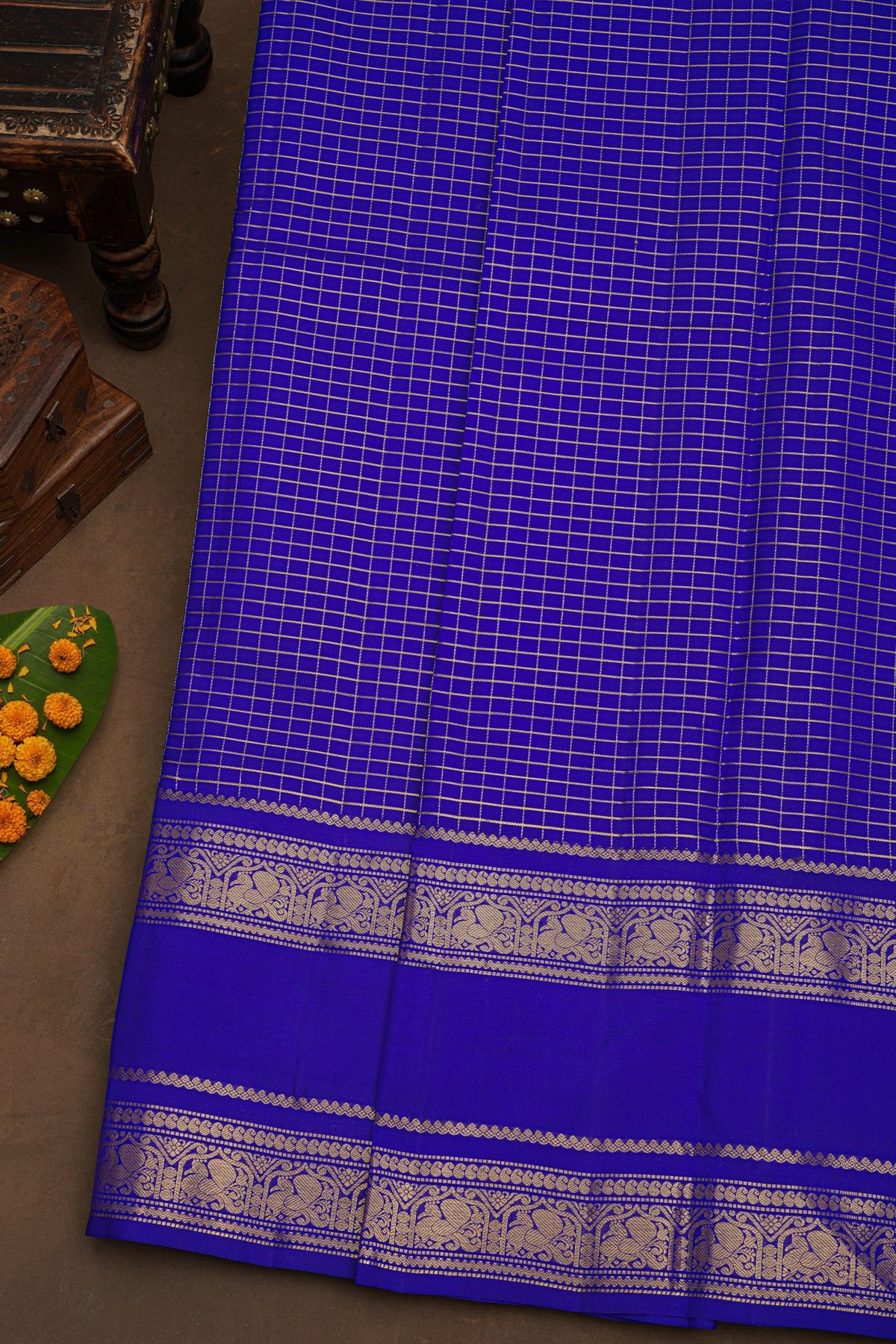 Kancheepuram Pure Silk Royal Blue Saree With Birds Gap Borders