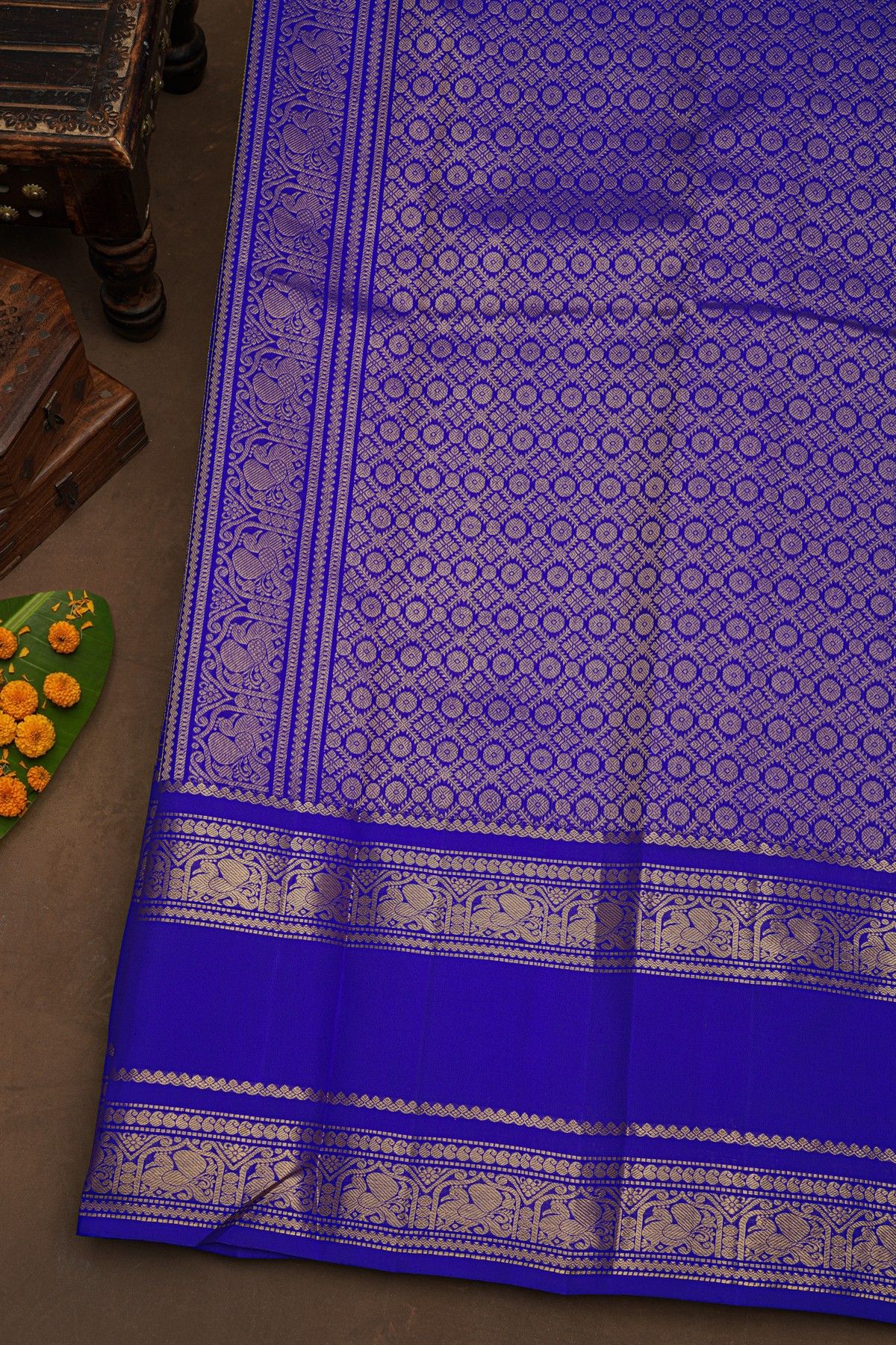 Kancheepuram Pure Silk Royal Blue Saree With Birds Gap Borders