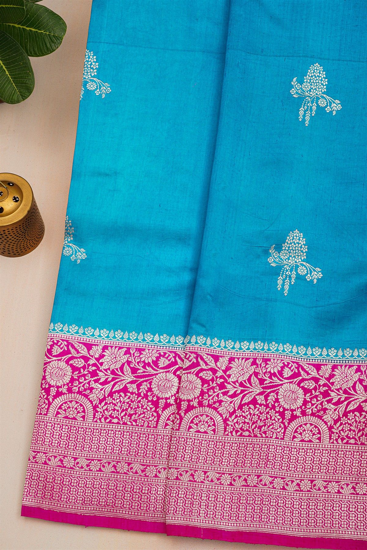 Fancy Matka Silk Royal Blue Saree With Florals And Leaves Body And Contrast Florals And Leaves Jaal Border