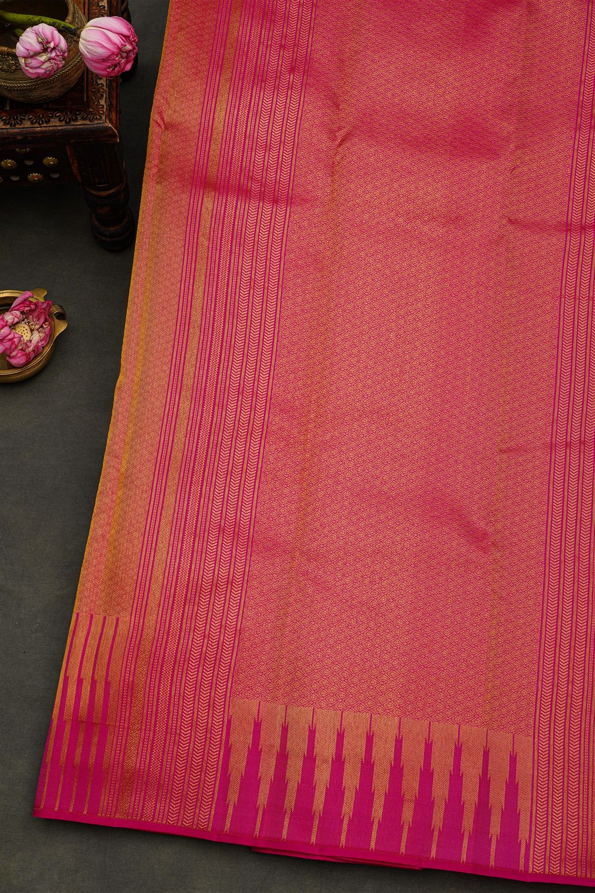 Kancheepuram Silk Dual Colour Saree With Self Florals And Peacocks Border