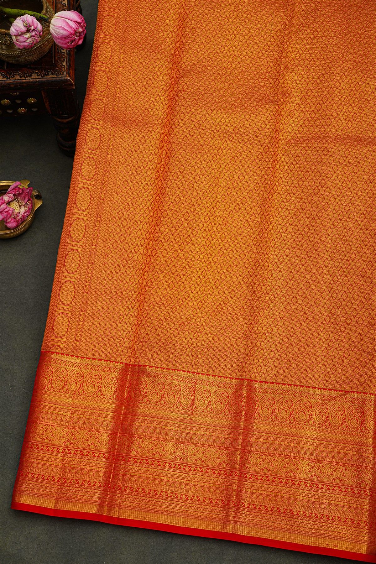 Kancheepuram Tissue Bottle Green Saree With Florals Jaal Body And Mango Paisley Border