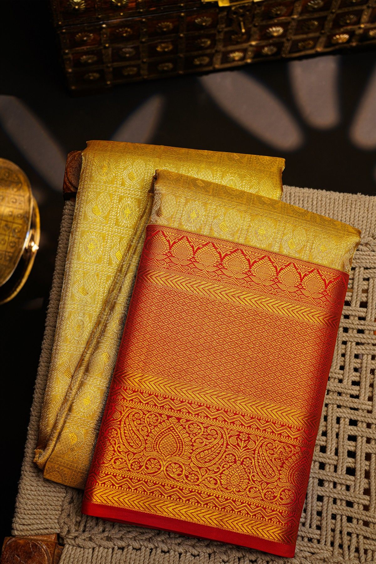 Kancheepuram Silk Dual Colour Saree With Floral Brocade Pallu