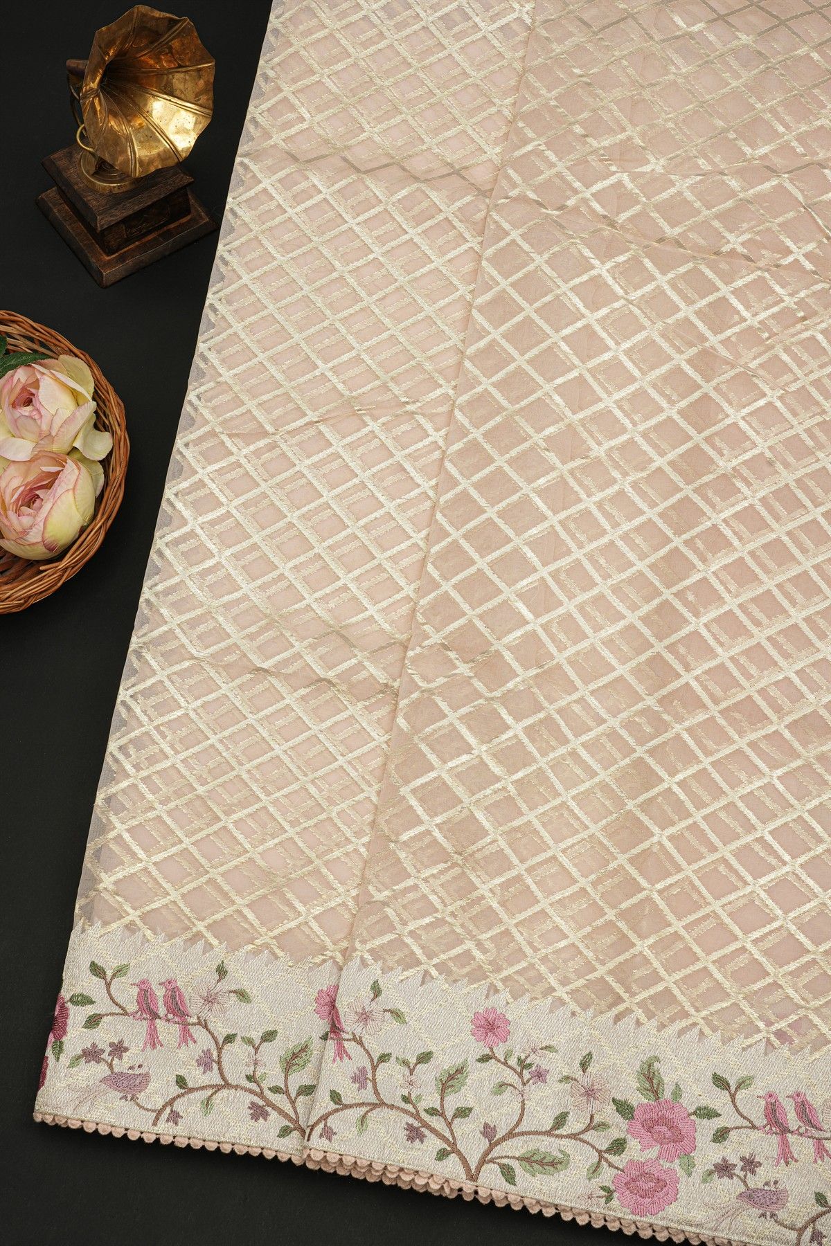 Fancy Kora Light Peach Saree With All Over Cross Checks Body And Self Design Florals And Leaves In Thread Work Border