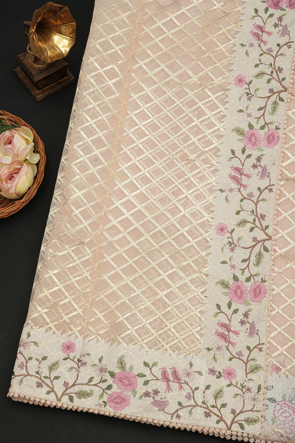 Fancy Kora Light Peach Saree With All Over Cross Checks Body And Self Design Florals And Leaves In Thread Work Border