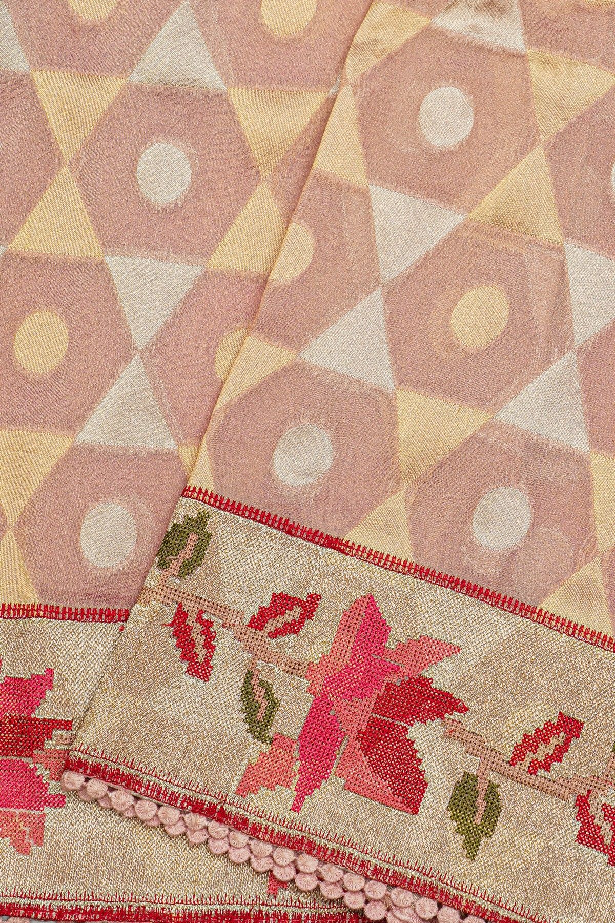 Fancy Tissue Onion Pink Saree With Geometrical Buttis Body