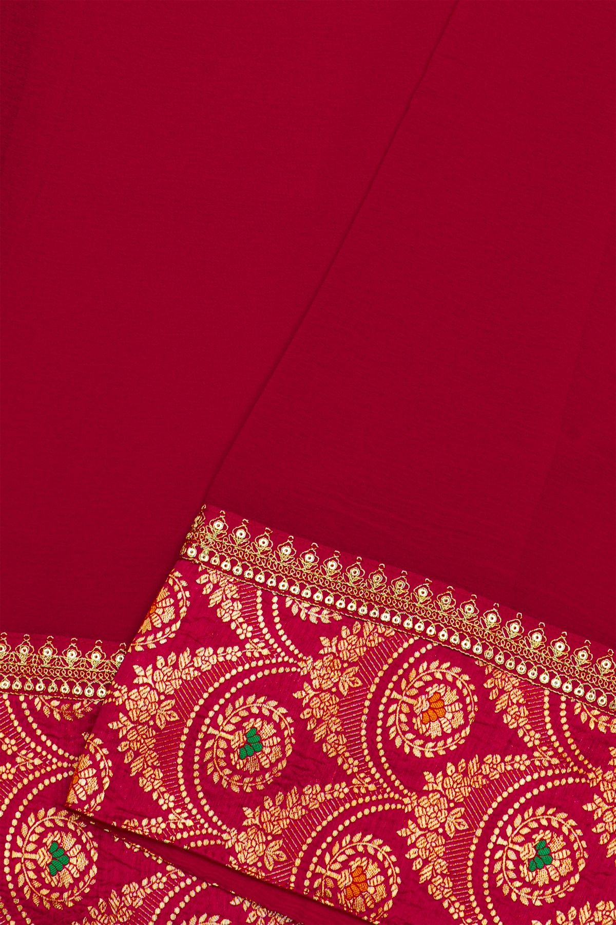 Fancy Crepe Maroon Saree With All Over Plain Body And Self Design Florals And Leaves Jaal Border