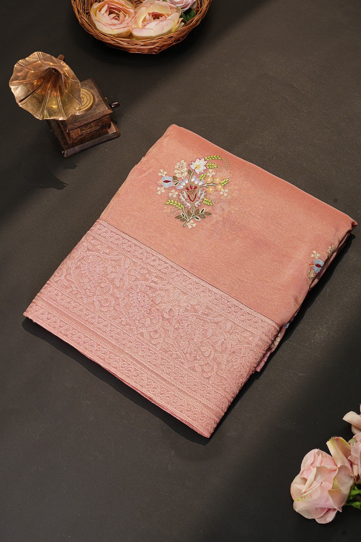 Fancy Kora Baby Pink Saree With Florals And Leaves In Thread Work Body