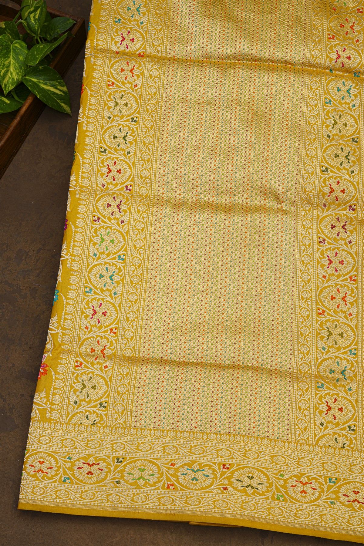 Banarasi Silk Yellow Saree With All Over Florals In Meenakari Weave