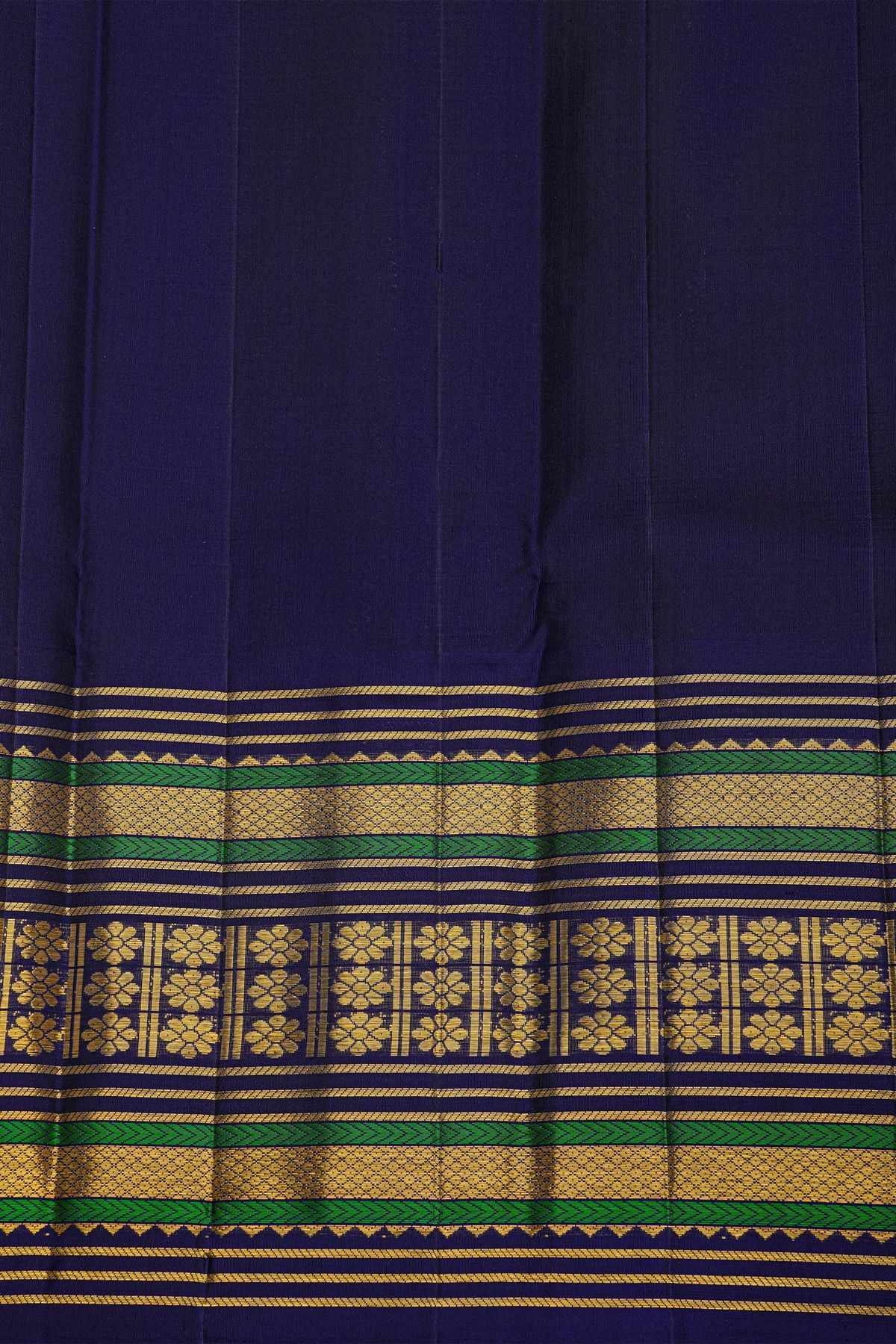 Kancheepuram Silk Parrot Green Saree With Buttis And Zari Lines Body