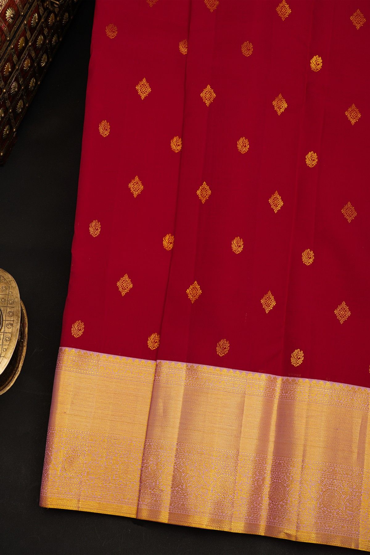 Kancheepuram Silk Maroon Saree With Floral Buttis Contrast Border