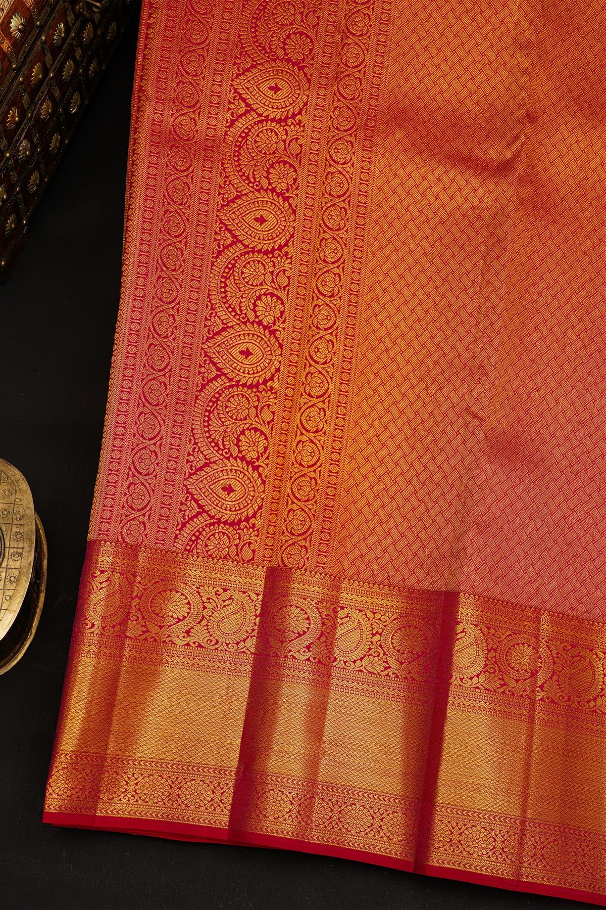 Kancheepuram Silk Dual Colour Saree With Floral Body Self Border