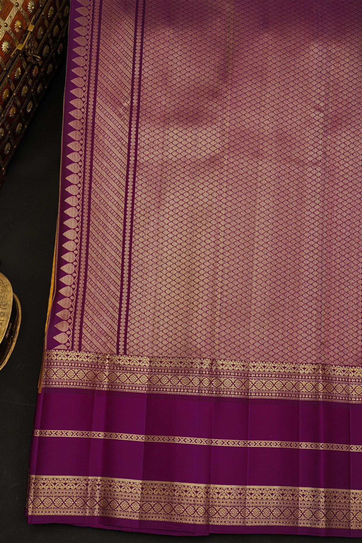 Kancheepuram Silk Yellow Saree With Florals And Leaves Gap Border