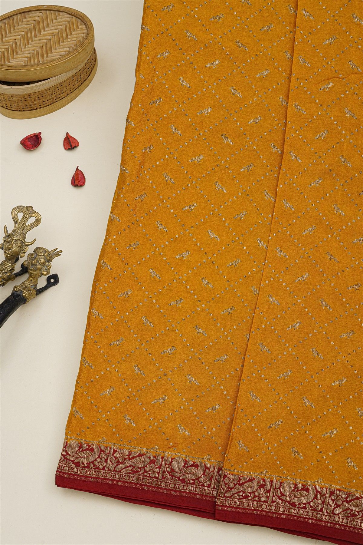 Banarasi Kaddi Georgette Yellow Saree With Birds In Cross Checks Body