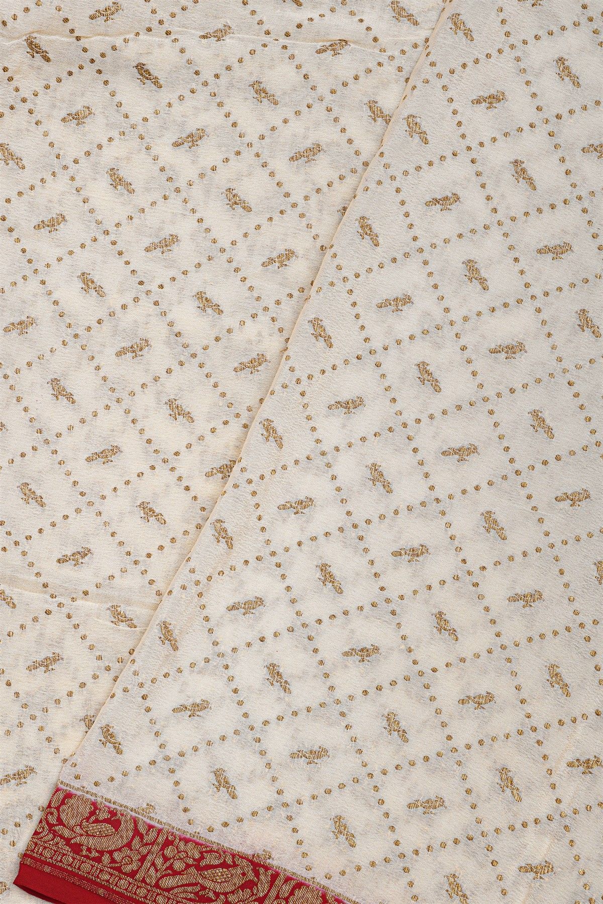 Banarasi Kaddi Georgette Off White Saree With Peacocks In Cross Checks Body