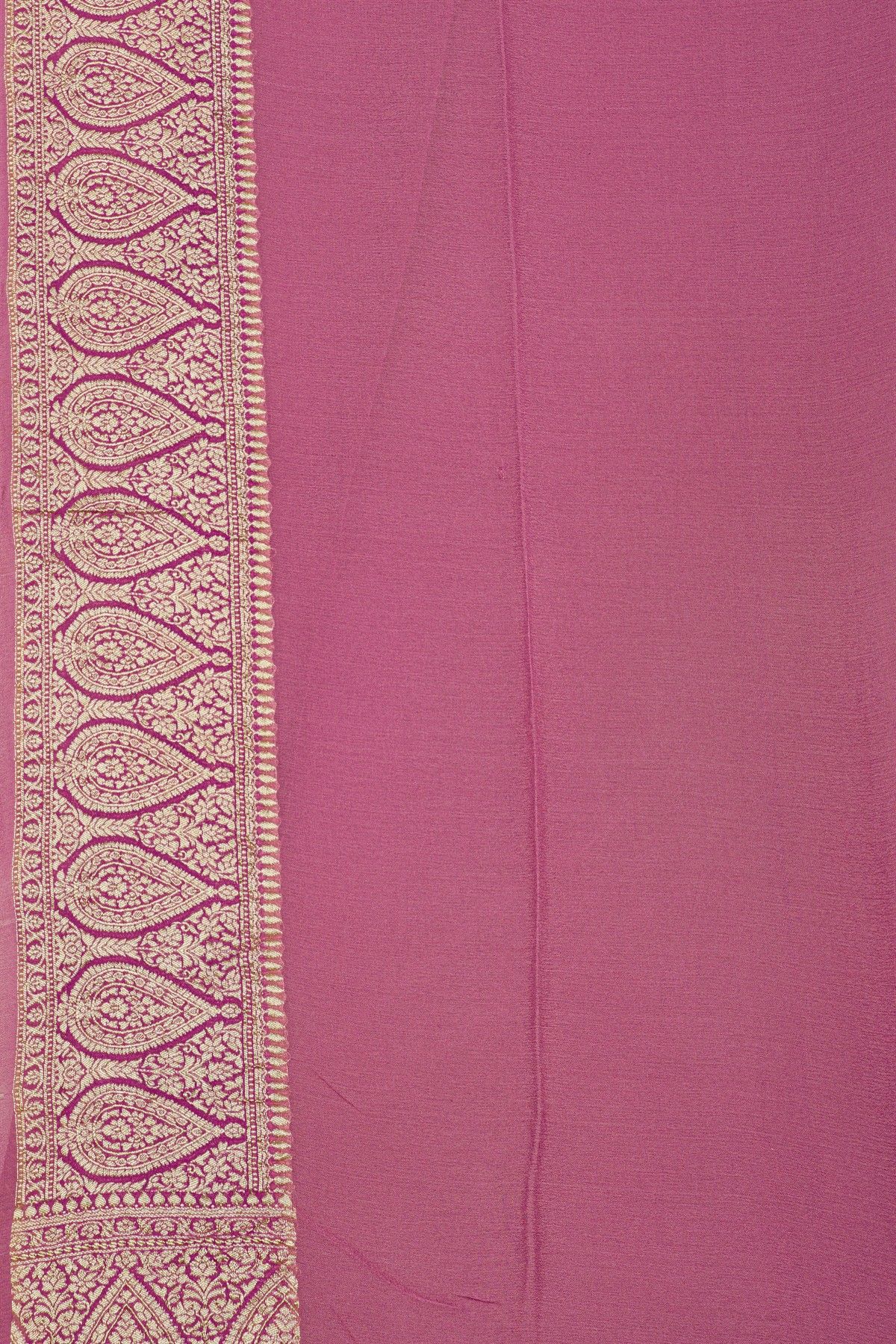 Fancy Georgette Peach Saree With Florals And Leaves Body And Self Florals And Leaves Jaal Border