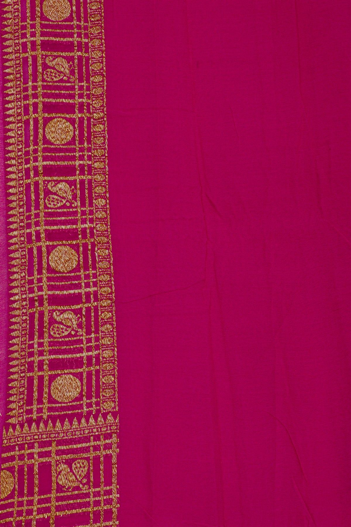 Fancy Georgette Violet Saree With Florals And Leaves Jaal, Florals And Buttis Body And Contrast Florals And Leaves Jaal With Animals Border